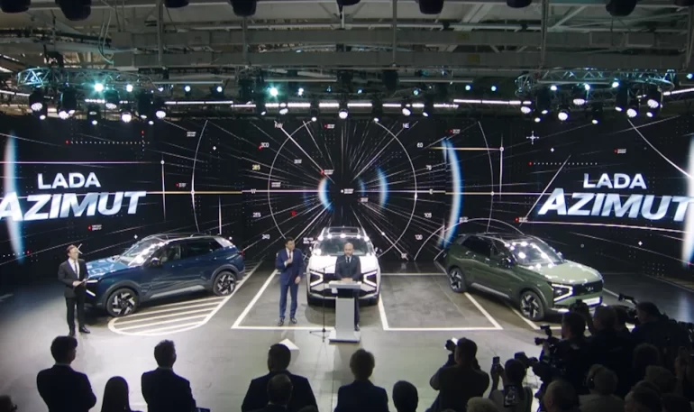 Путин поздравил АВТОВАЗ с началом серийного выпуска LADA Azimut